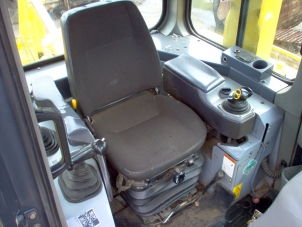 11 x Komatsu D375 Bulldozer 2008/2007/2005 (117)